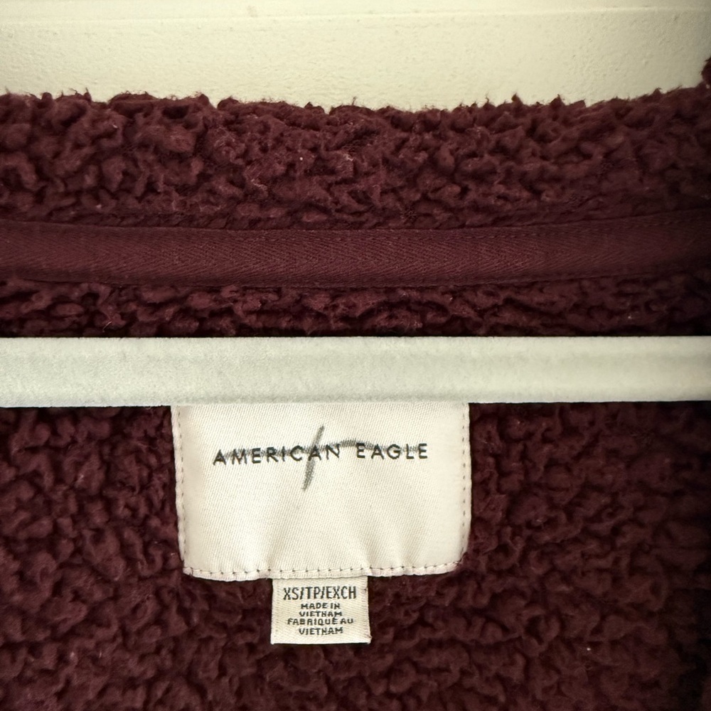 American Eagle Burgunday Sherpa Cardigan With Hood Size XS - Picture 3 of 5